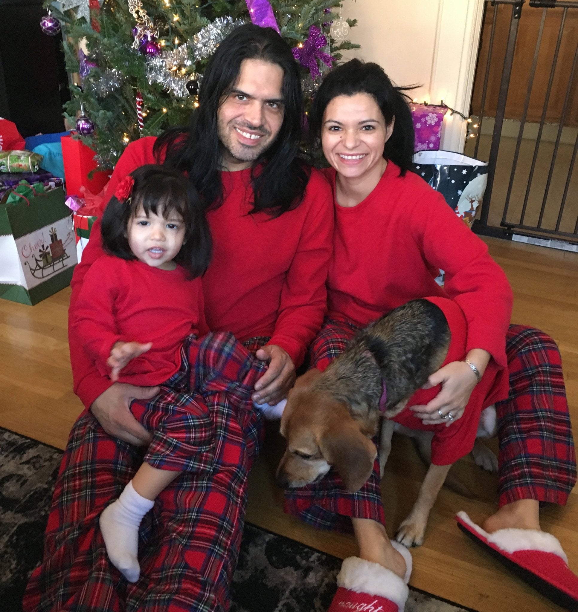 Celebrating a Multicultural Christmas While Growing up Hispanic - Mi LegaSi