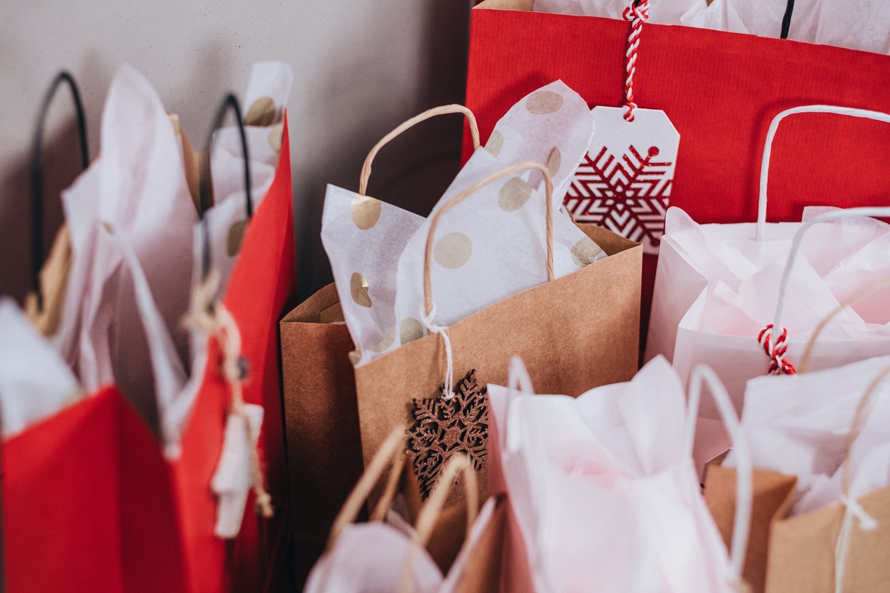 How to Get Organized for Holiday Season Without Going Loca - Mi LegaSi