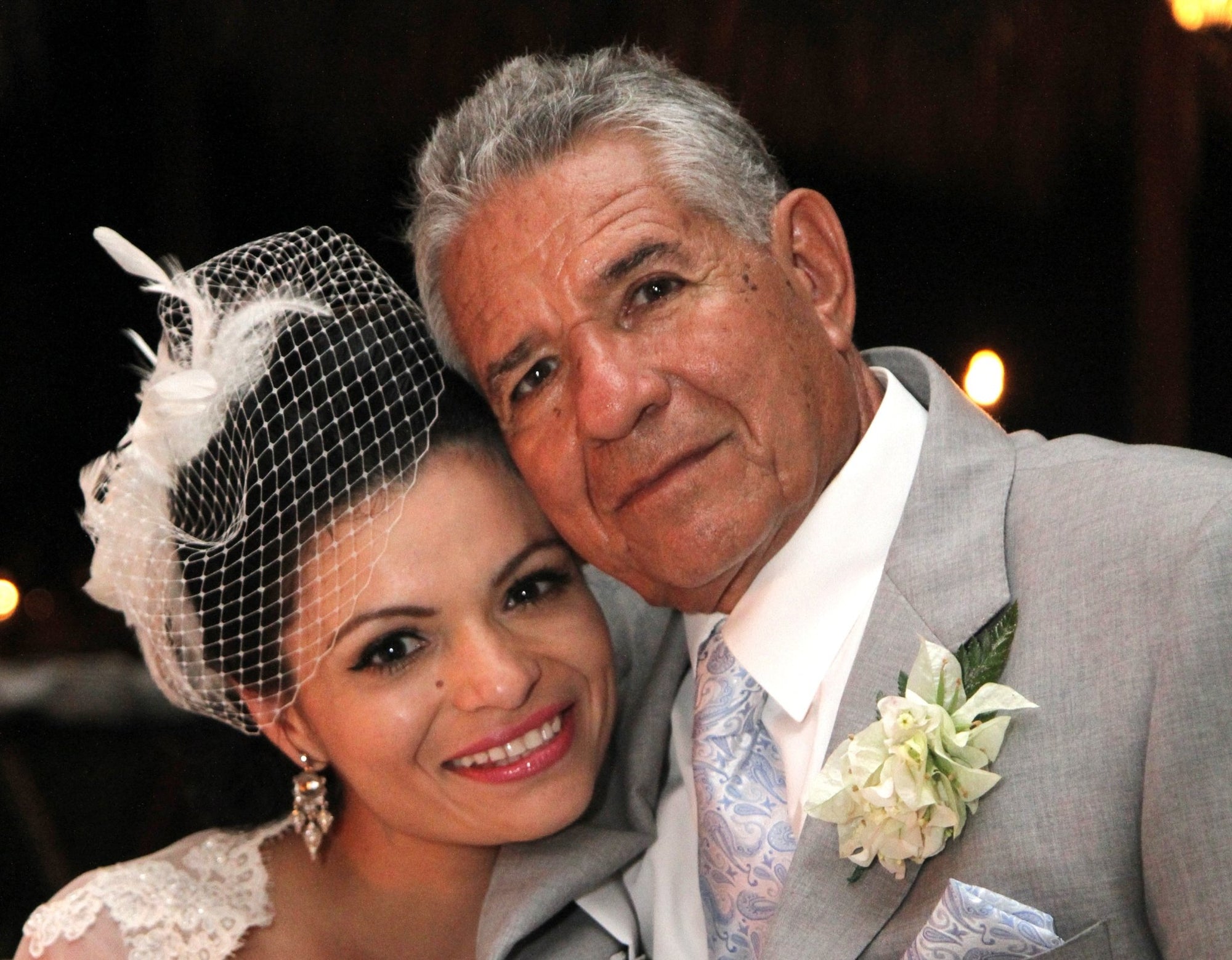 Lessons learned from my father - Stories from 3 Latino entrepreneurs. - Mi LegaSi