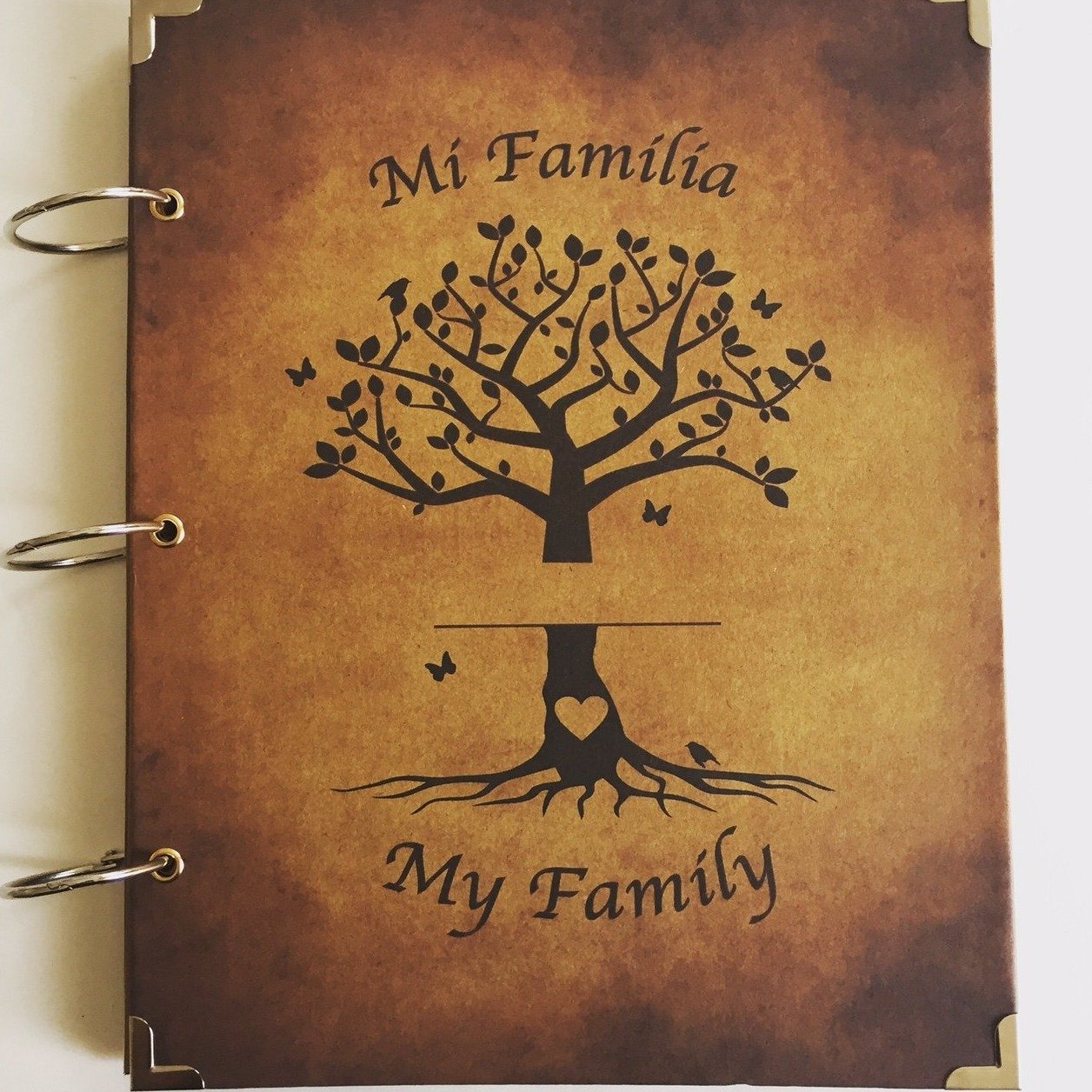 Mi Familia - My Family Memory Scrapbook - Mi LegaSi